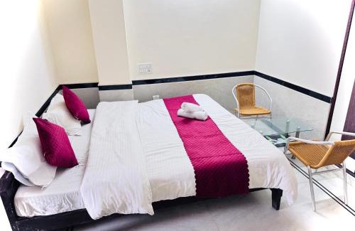 Amar Sagar Pol Hotel | Hotel Jaisalmer Plaza