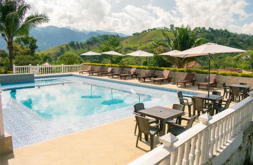 Betania Hotel | Hotel Jardín Del Río