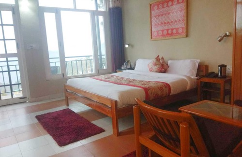 Turkaura Hotel | Hotel Kaafal Cottage Ranikhet