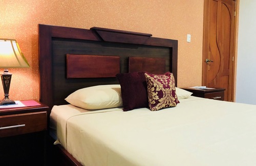 Puerto Baquerizo Moreno Hotel | Hotel Katarma Galapagos