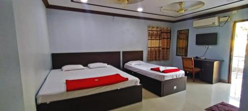Murudeshwara Hotel | Hotel Keerthi