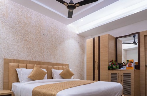 Lanka Hotel | HOTEL KESHARI PALACE