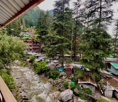 Kasol Hotel | Hotel Krishna Place River Side #Gym #Playing Zone #Roftop Cafe #Balcony #Parking
