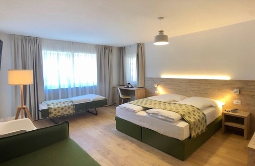 Rasun di Sopra Hotel | HOTEL KRONPLATZER HOF