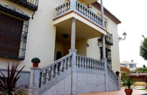 La Zubia Bed & Breakfast | Hotel La Zubia , Granada