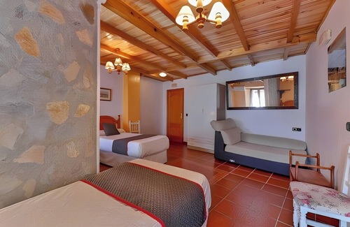 Zafra Old Town Hotel | Hotel Las Palmeras by Vivere Stays