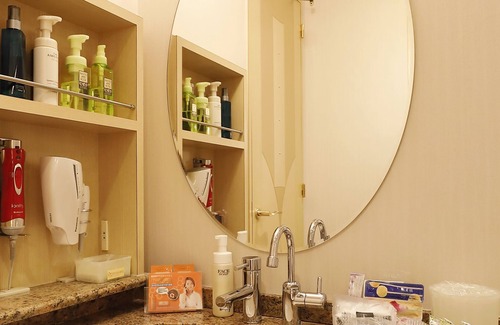 Kita Ward Hotel | HOTEL LEGEND PLUS - Adults Only