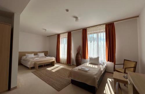 Dunajska Streda Hotel | Hotel Legend