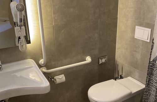Bellinzona Hotel | Hotel Liberty Self Check-in
