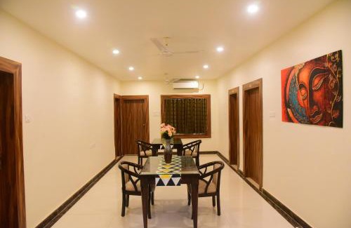 Patia Hotel | Hotel Lily Inn, Bhubaneshwar