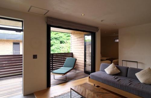 Miyakojima Hotel | ＨＯＴＥＬ ＬＯＣＡＬ ＢＡＳＥ＜宮古島＞