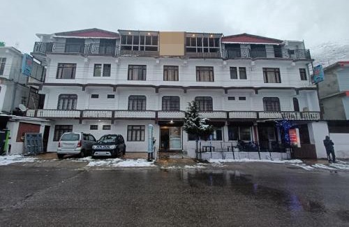 Badrinath Hotel | Hotel Mahadev