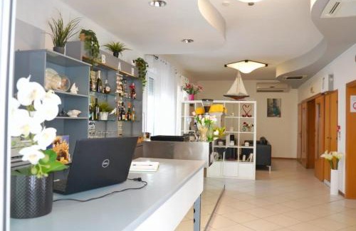 Marina Centro Hotel | Hotel Malibù Mare