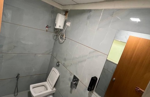 Gandhinagar Hotel | Hotel Melbourne Gandhinagar