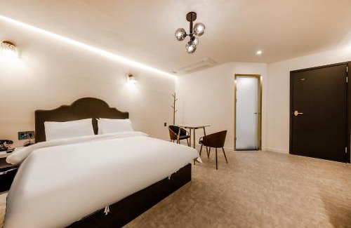 Gongju Hotel | Hotel Miin