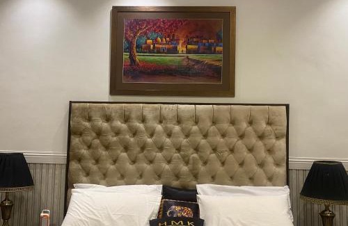 Islamabad Apartment | Hotel Milton Keynes