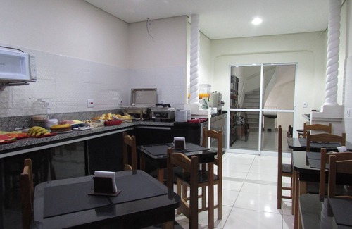 Santa Ifigenia Hotel | Hotel Minho - Próximo a 25 de Março, Brás e Bom Retiro