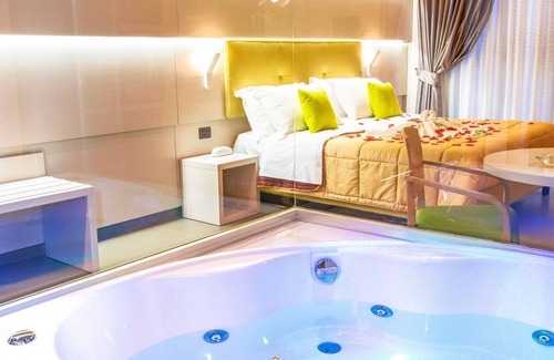 Marina di Varcaturo Hotel | Hotel Miramare