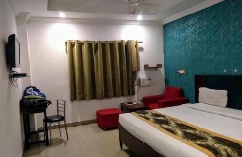 Pithoragarh Hotel | Hotel Monal Standard Room #2
