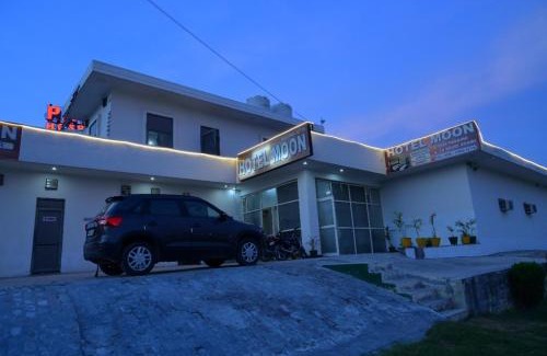 Panipat Hotel | Hotel Moon -Near Bus Stand Panipat