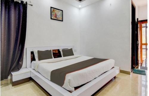 Bhimtal Hotel | Hotel Mountain Mist Home Stay Inn Bhimtal