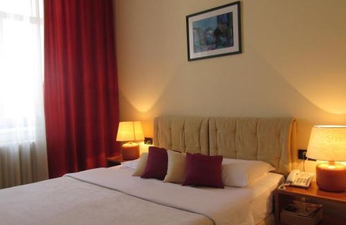 Vozdovac Hotel | Hotel N