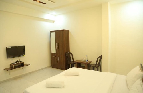 Satara Hotel | Hotel New Rudraksha