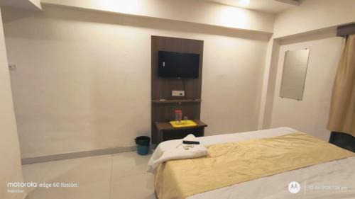 Kachiguda Hotel | Hotel New Sai Krupa