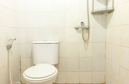 Karanganyar Hotel | Hotel O 45 Guest House