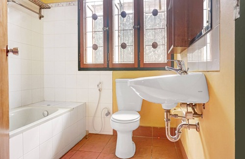 Cisarua Hotel | Hotel O 90596 Hotel Griya Astoeti