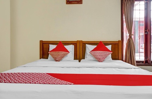 Cisarua Hotel | Hotel O 90596 Hotel Griya Astoeti