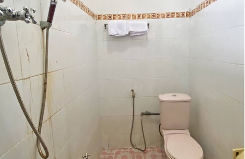 Semarang Hotel | Hotel O D Kost In Kandri Semarang