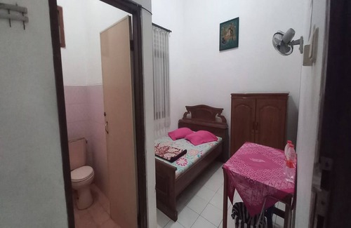 Kalasan Hotel | Hotel O Hadi Homestay Syariah