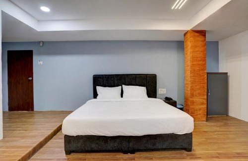 Surat Hotel | Hotel O Honey Inn