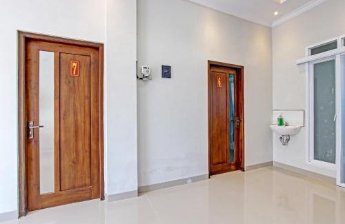 Cilacap Hotel | Hotel O Imperial Inn