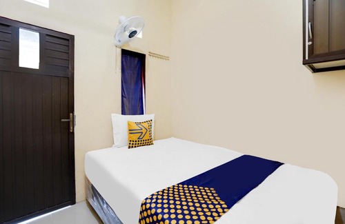 Sedati Hotel | Hotel O Kost 2 Putra Syariah