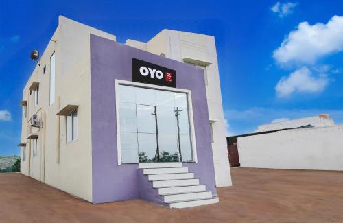 Barwani Hotel | Hotel O Midway Treat Barwani