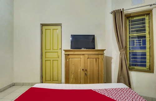 Ponorogo Hotel | Hotel O Mutiara