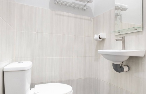 Banjarasri Hotel | Hotel O Nareswari Guest House Syariah