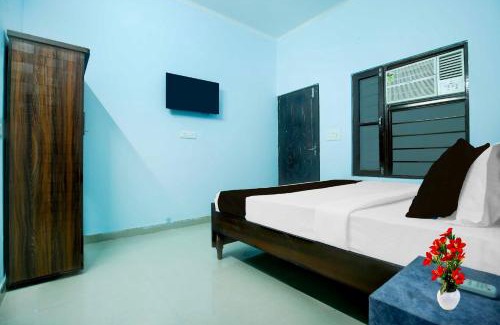 Kishangarh Hotel | Hotel O Nayagaon Vikas Nagar