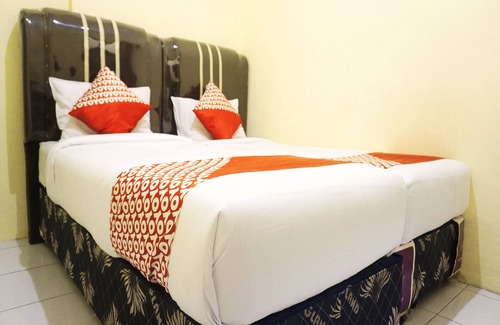 Pekanbaru Hotel | Hotel O Pekanbaru near Mall Ciputra Seraya formerly Lotus Inn