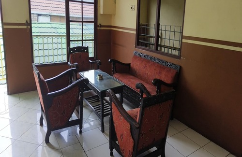 Kalimantan Hotel | Hotel O Penginapan Al-asharNearWarung Acil Ubai