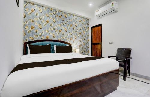 Patna Hotel | Hotel O PN Guest House