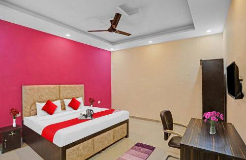 Sector 27 Hotel | Hotel O Sunshine