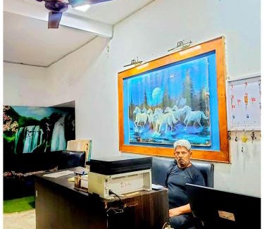 Bhubaneshwar Apartment | Hotel P-V-R Near Railway Station 300 meters only
