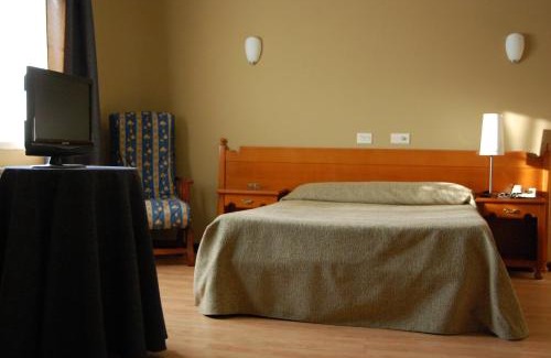 Poio Hotel | Hotel París