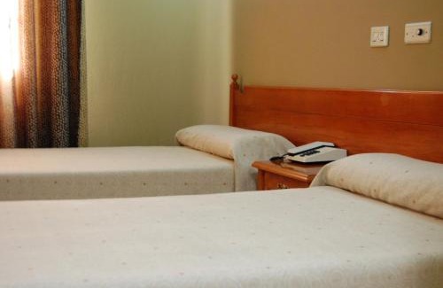 Poio Hotel | Hotel París