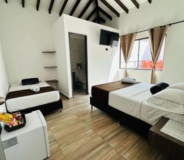 Santa Fe de Antioquia Hotel | Hotel Paraiso Cañaveral