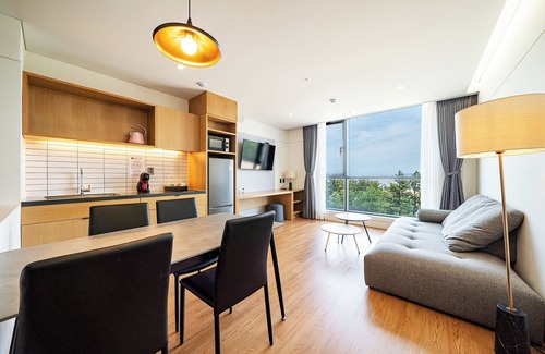 Goseong-gun Hotel | Hotel Parangvue