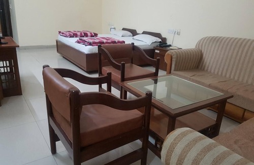 Sector 35 Hotel | Hotel Park Inn